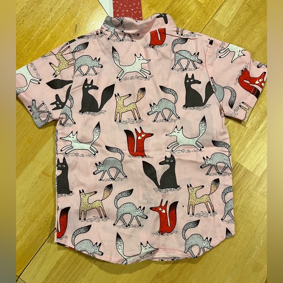 BNWT 2-piece 18-24mo Fox button up and shorts - Picture 2 of 5